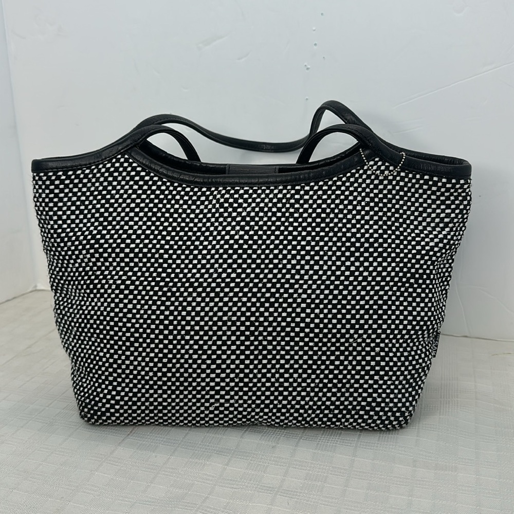 The Sak black and white houndstooth woven nylon bag - Picture 3 of 9
